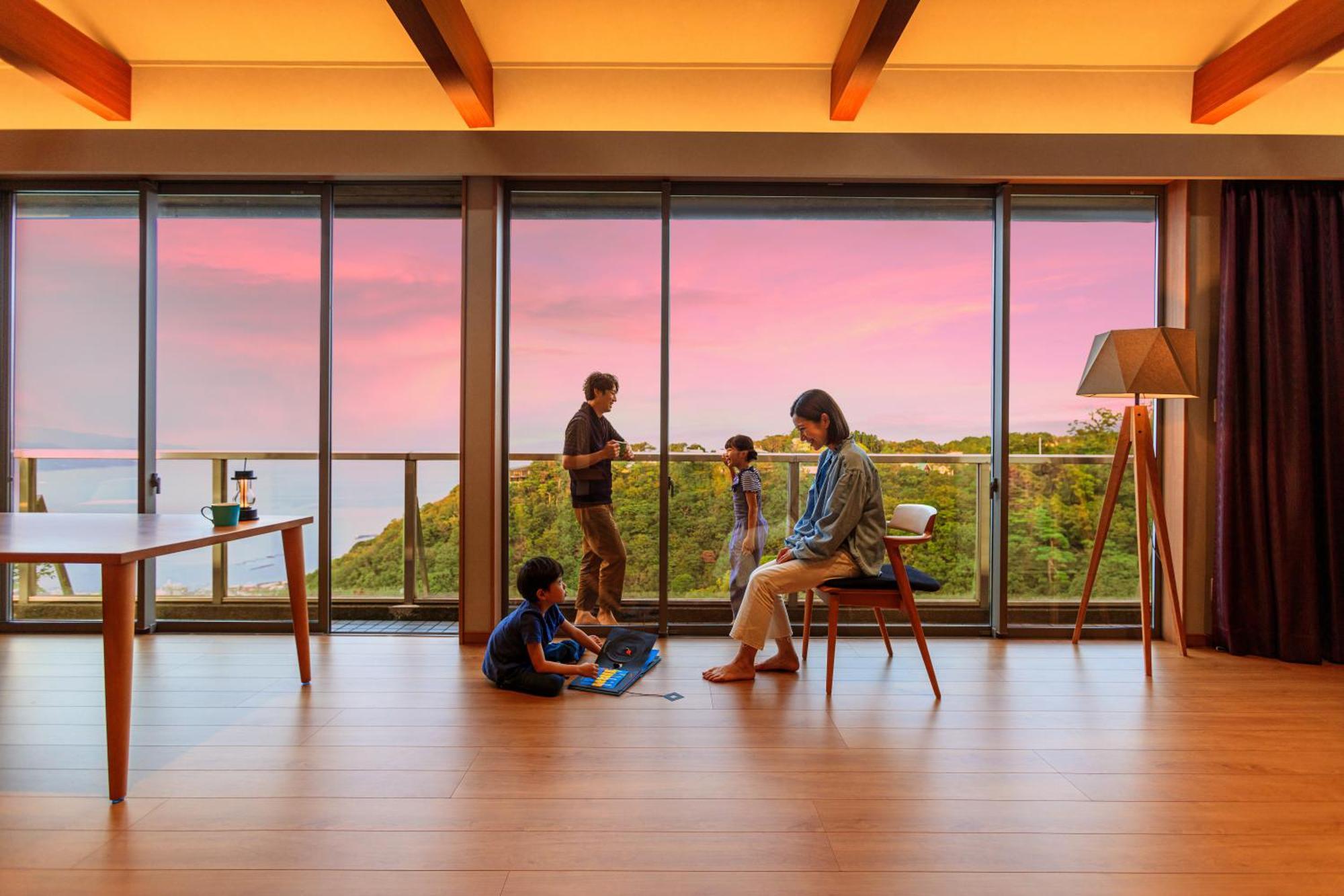 Suite Villa Ocean View Minami-Atami Atami  Luaran gambar